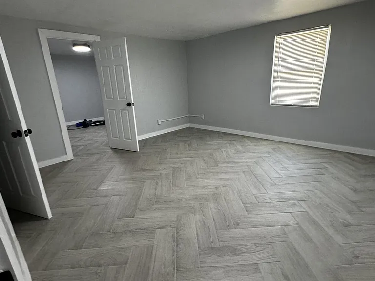 10277 N Loop Dr #B — Photo 12