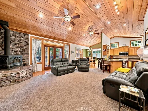 34643 Emigrant Trl, Shingletown, CA 96088