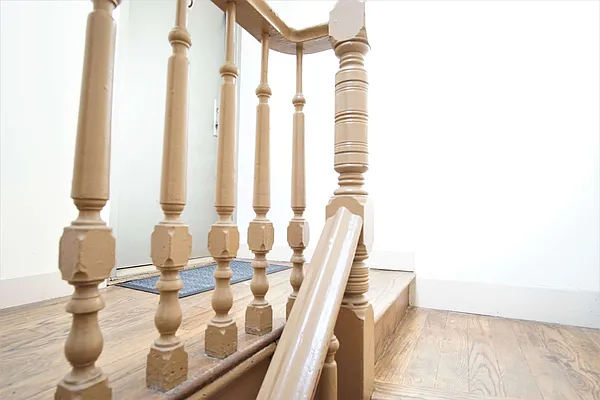 Rented by Lofts and Flats LLC | media 23