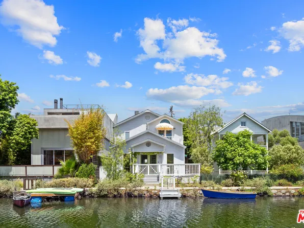 411 Linnie Canal, Venice, CA 90291