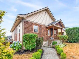 3829 S Orcas St, Seattle, WA 98118