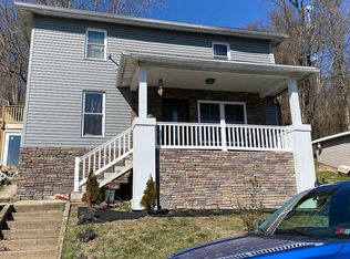 125 Sterling Rd, Fairmont, WV 26554