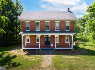 1377 Lower Snake Spring Rd, Everett, PA 15537