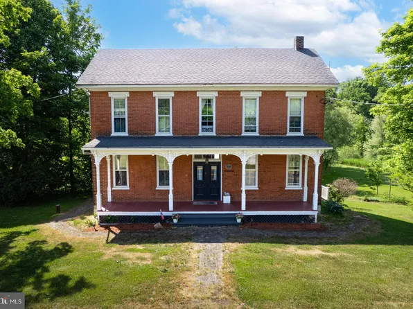 1377 Lower Snake Spring Rd, Everett, PA 15537