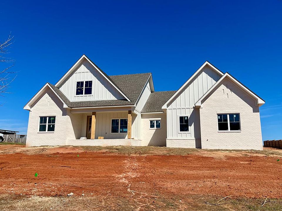 1st image of 122 Weeping Willow Trl