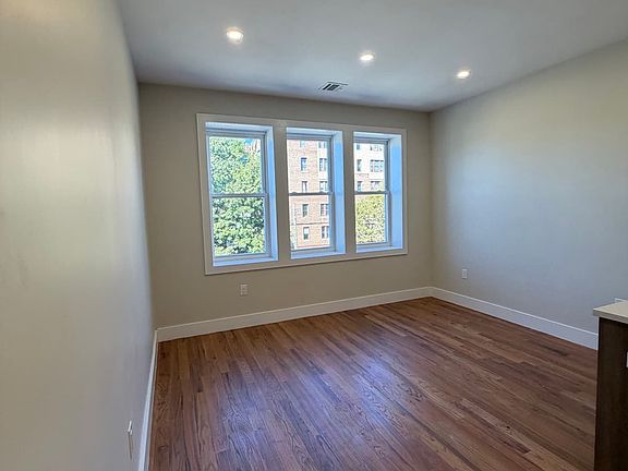 2nd image of 797 Broadway #306