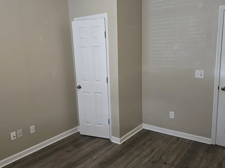607 Mount Olympus Blvd — Photo 54