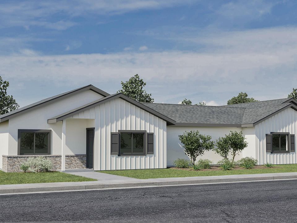 1st image of 3122 E Tulare Avenue
