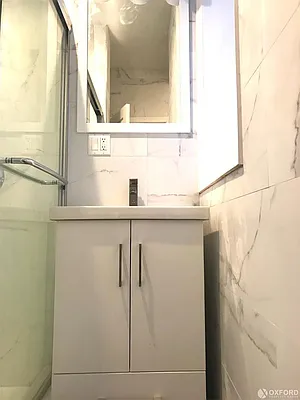 Rented by Oxford Property Group | media 87