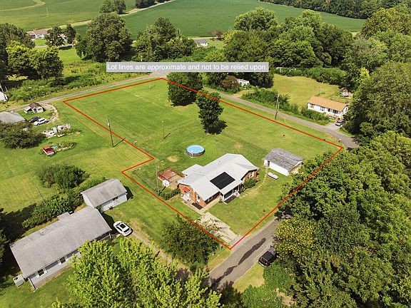 2nd image of 92 Hick Rd