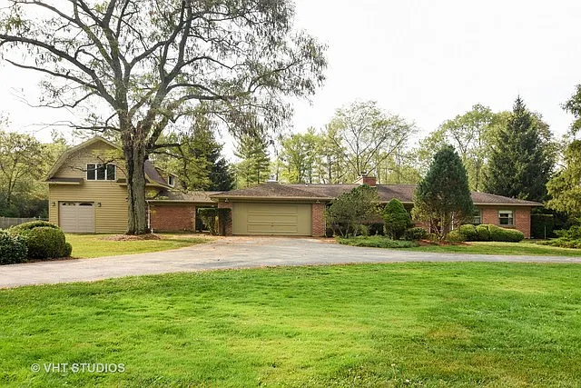 517 Miller Rd photo 1