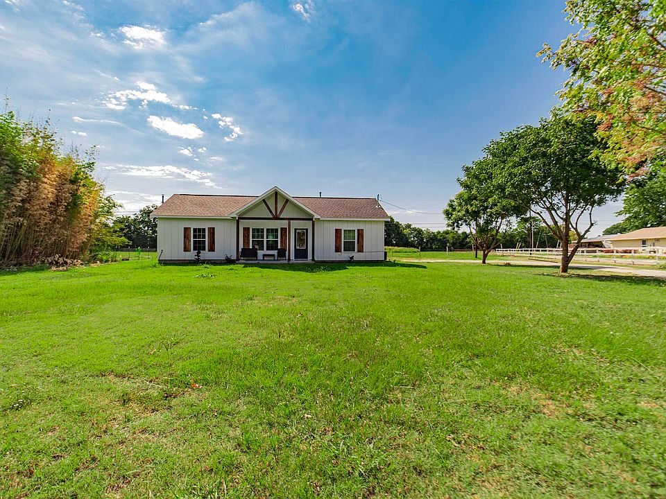 1st image of 229 Americana Dr