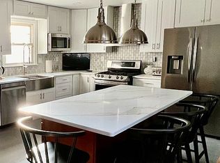 9611 Tuckerman Ct, Lanham, MD 20706