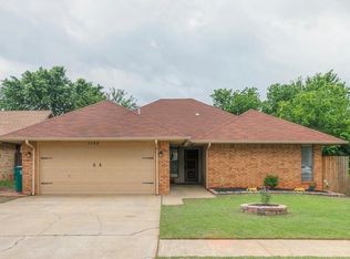 1152 SW 106th St, Oklahoma City, OK 73170