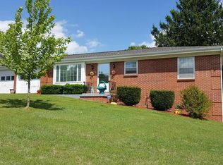 405 Skyline Dr, Harrison, AR 72601
