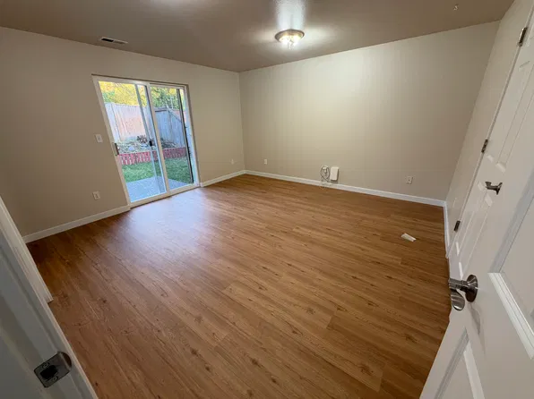 608 95th Dr SE, Lake Stevens, WA 98258