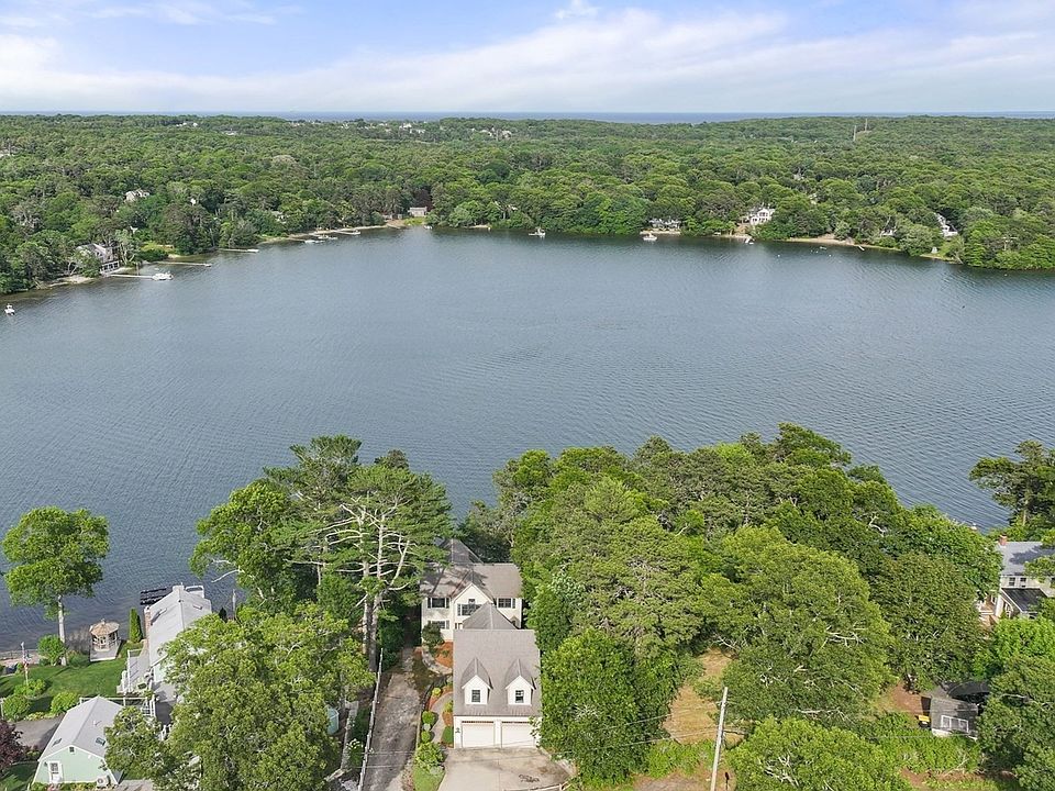 1st image of 10 Shore Rd