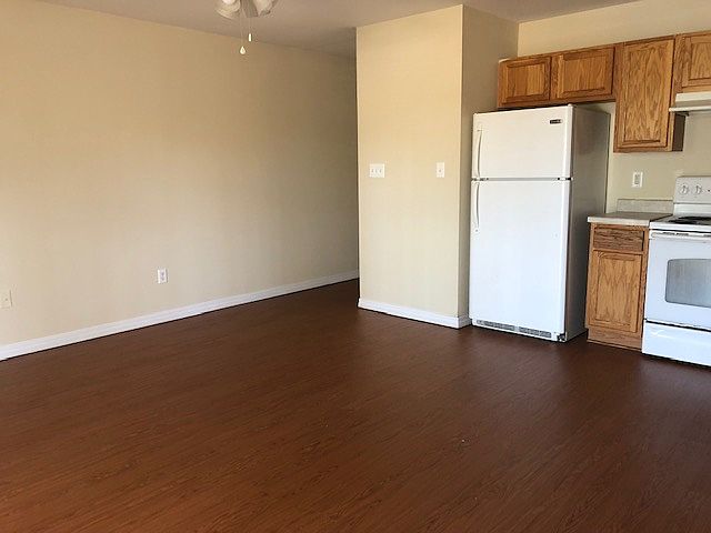 2nd image of 1231 37th St