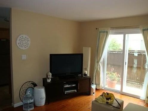 4th image of 6666 Beadnell Way Unit 12