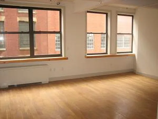 Rented by Aclawrence | media 4