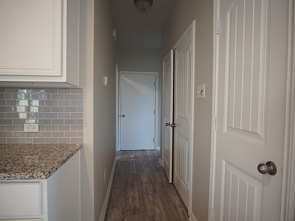 3rd image of 2901 Bridekirk Dr