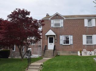122 Foster Ave, Sharon Hill, PA 19079