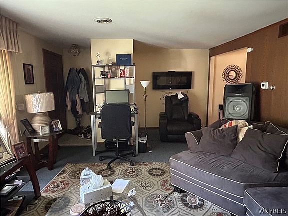 5th image of 85 Andres Pl