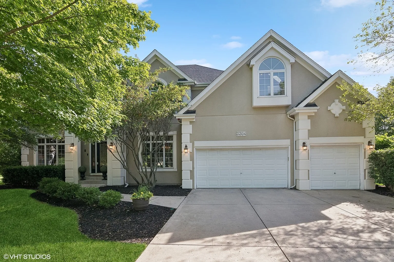 3304 Scottsdale Ct photo 1
