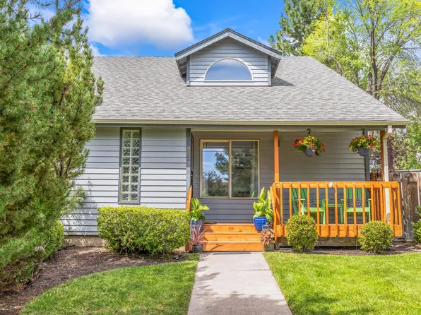 902 Ogden Ave, Bend, OR 97703