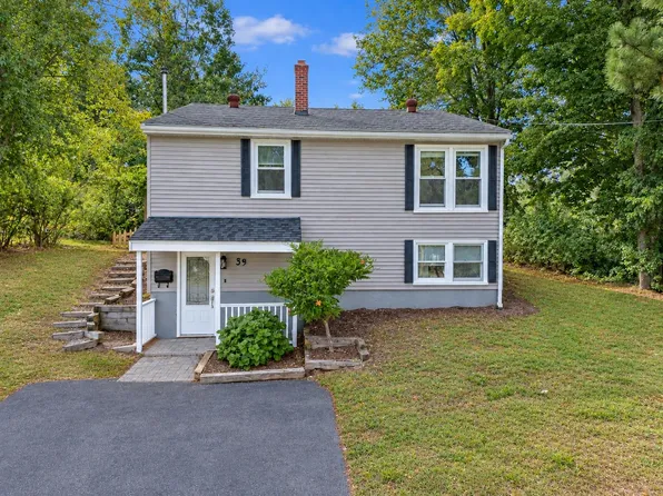 39 Hillside Avenue, Derry, NH 03038
