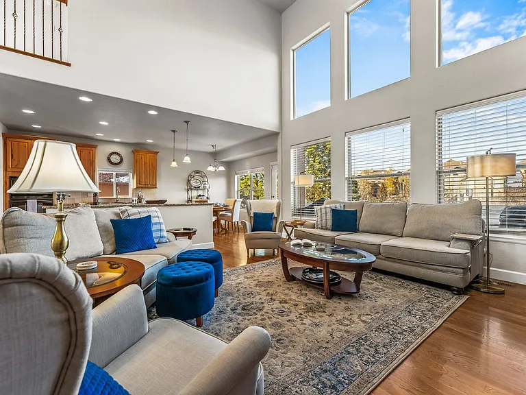 Main Level Living Room

Stunning natural light fills the living room!