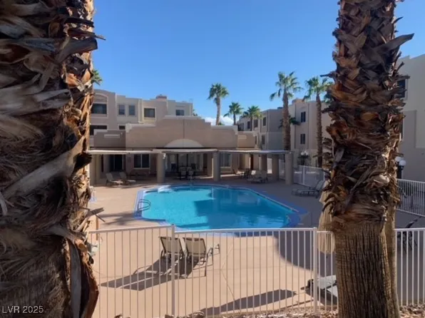 2008 Mesquite Ln APT 205, Laughlin, NV 89029