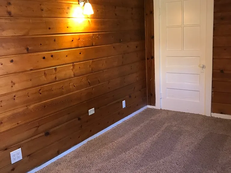 4409 W Eisenhower Blvd — Photo 10
