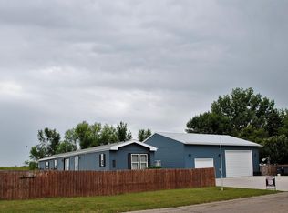 1255 Custer Dr, Washburn, ND 58577