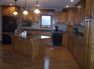 81 SW 5th Ln, Lamar, MO 64759