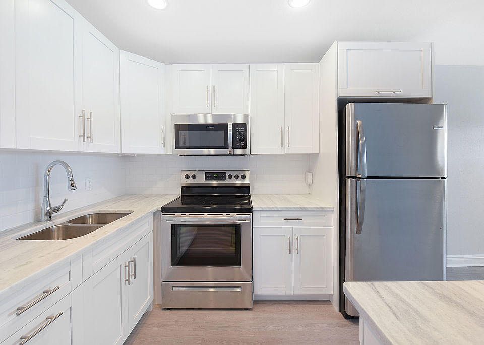 Home For Sale In Century Village