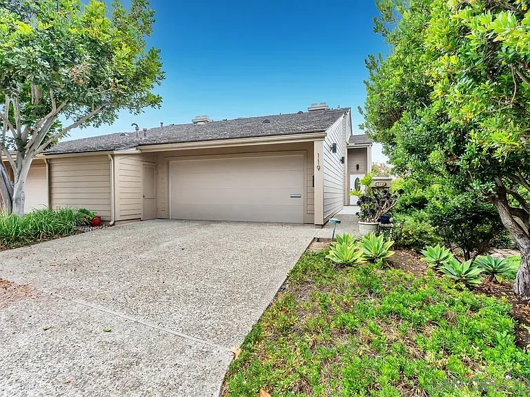 119 Spinnaker Ct — Photo 2