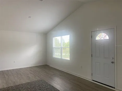 21423 SW Beach Blvd — Photo 2