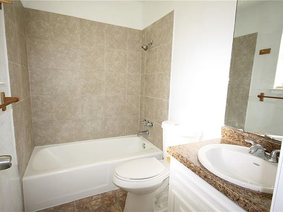 5th image of 2320 Village Creek Dr