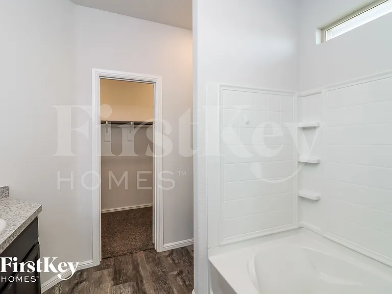 4701 Feltleaf Ave — Photo 13