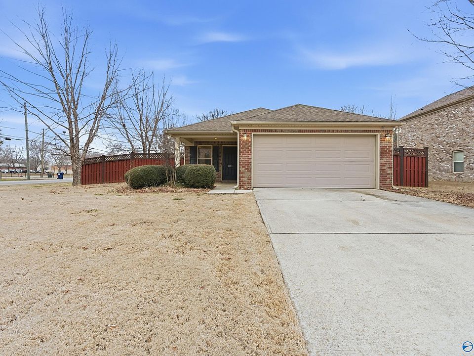 1st image of 101 Bermuda Lakes Dr