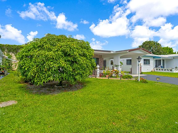 3rd image of 4159 NW 52nd Avenue