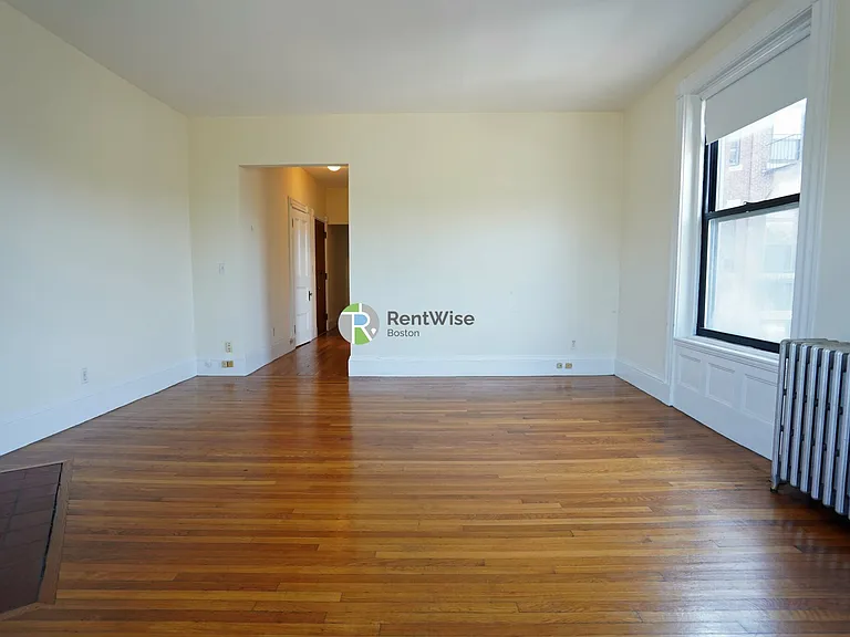 504 Beacon St #36 — Photo 7