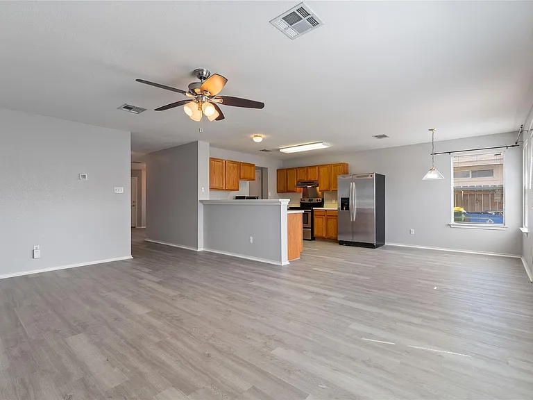 13413 Constellation Dr — Photo 4