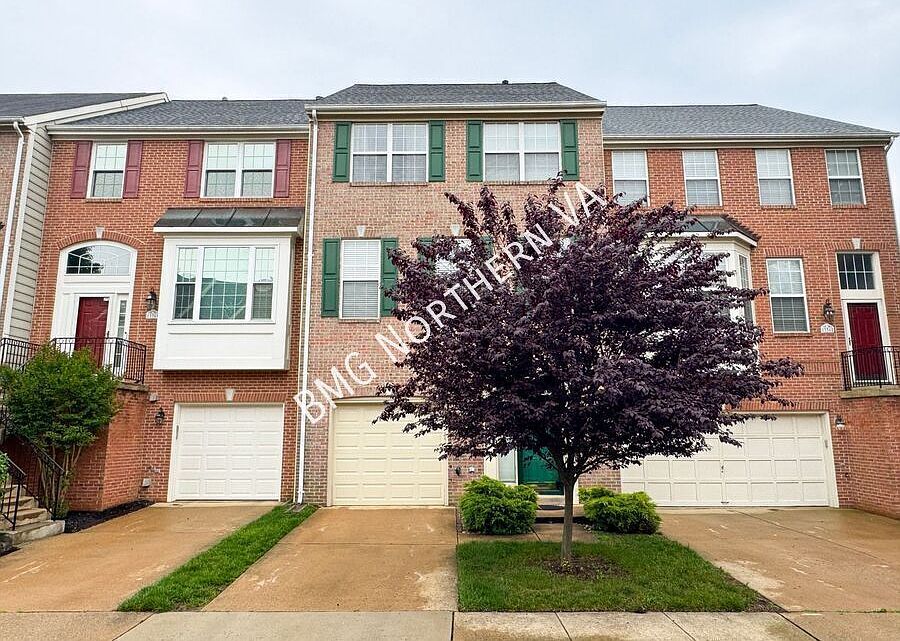 1st image of 13363 Colchester Ferry Pl