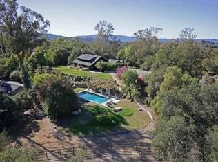 718 Foothill Rd, Ojai, CA 93023