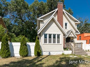 3305 Peck St, Muskegon Heights, MI 49444