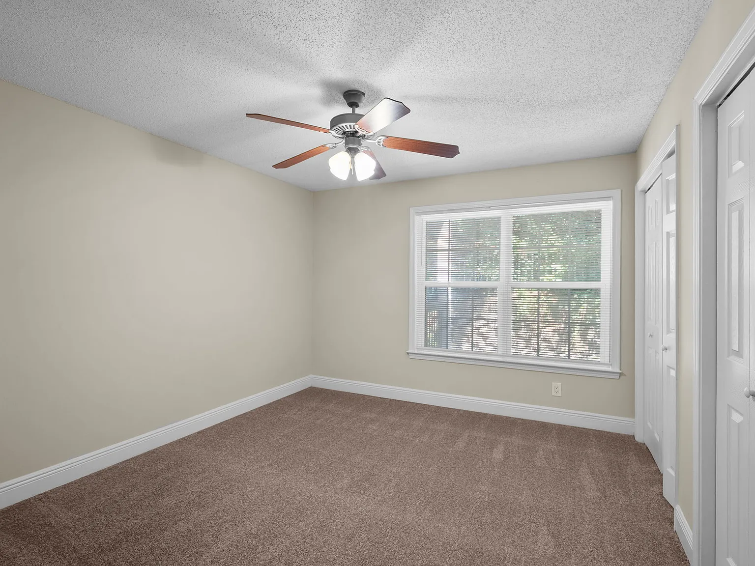 4208 Santa Fe Pkwy - 1 — Photo 2