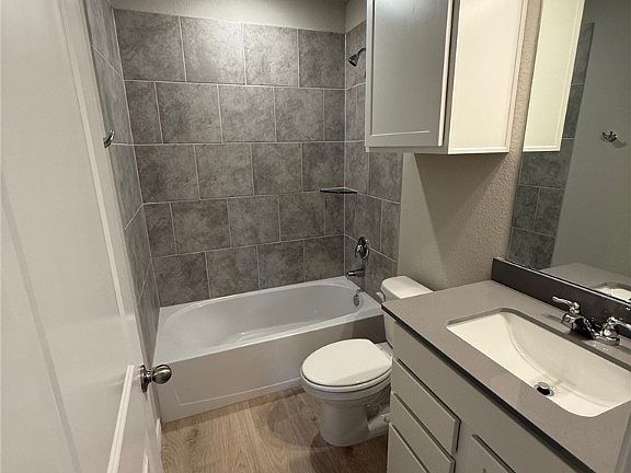 2nd image of 1230 Watkins Way