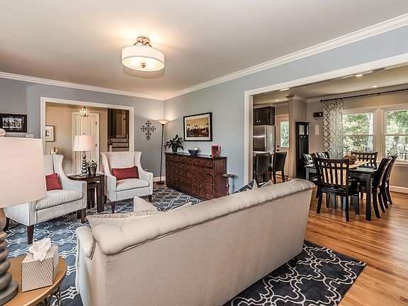 3rd image of 6601 Brookmeade Dr